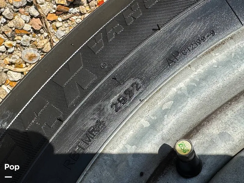 Slide: The Image of Yamaha 252S 2021 - 15997252