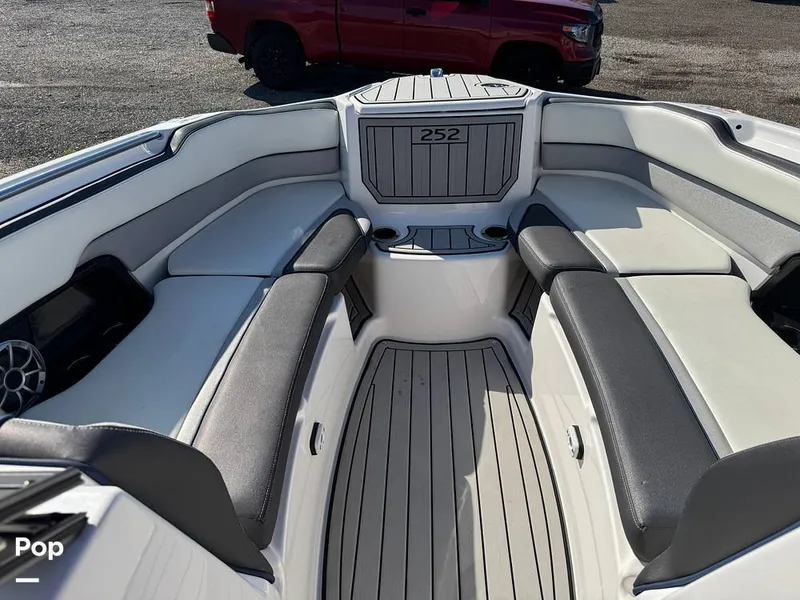 Slide: The Image of Yamaha 252S 2021 - 15997261