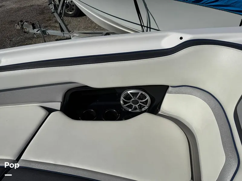 Slide: The Image of Yamaha 252S 2021 - 15997264