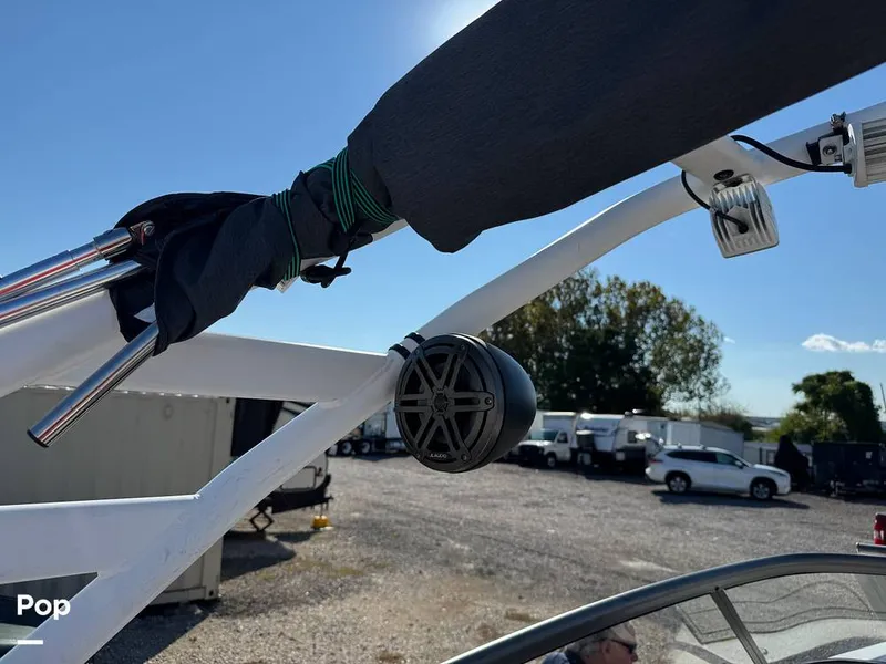 Slide: The Image of Yamaha 252S 2021 - 15997282