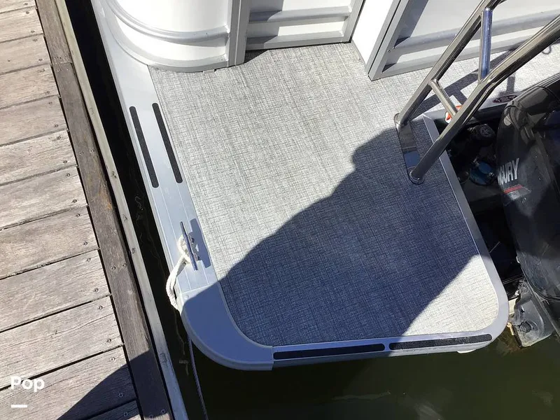 Slide: The Image of Harris HCX23 2025 - 15981766