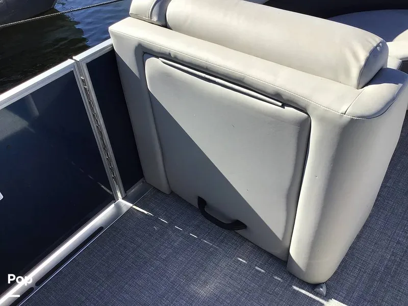 Slide: The Image of Harris HCX21 2024 - 15981706