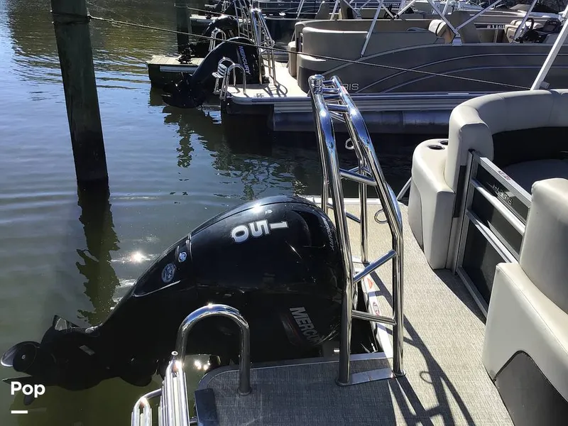 Slide: The Image of Harris HCX21 2024 - 15981684