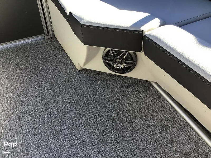 Slide: The Image of Harris HCX21 2025 - 15981663