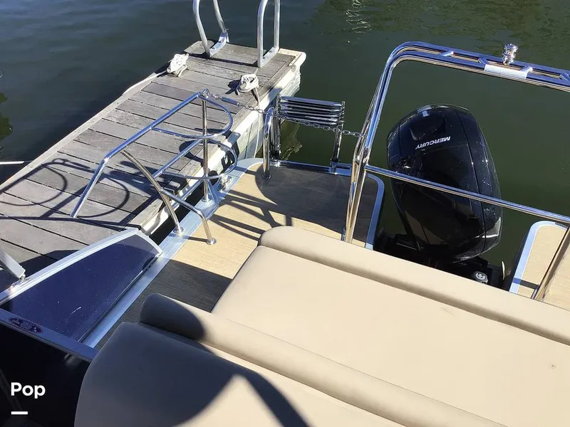 Slide: The Image of Harris HCX23 2025 - 15981608