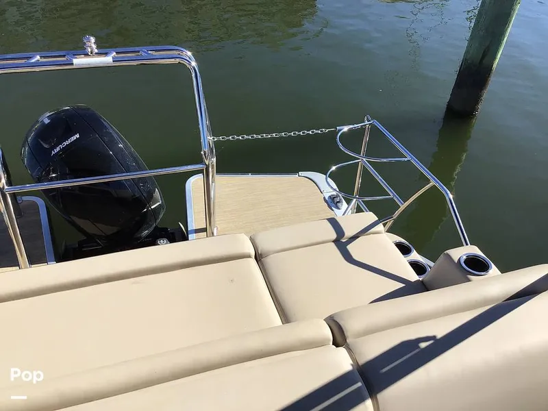 Slide: The Image of Harris HCX23 2025 - 15981609