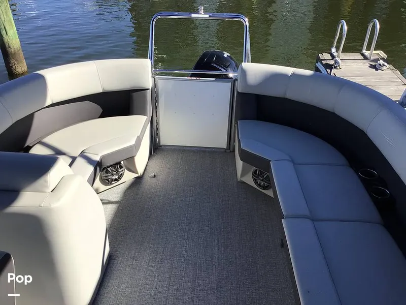 Slide: The Image of Harris HCX21 2025 - 15981566