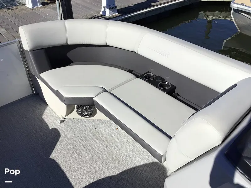 Slide: The Image of Harris HCX21 2025 - 15981567