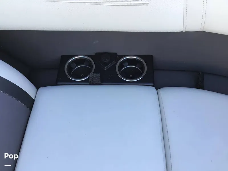 Slide: The Image of Harris HCX21 2025 - 15981571