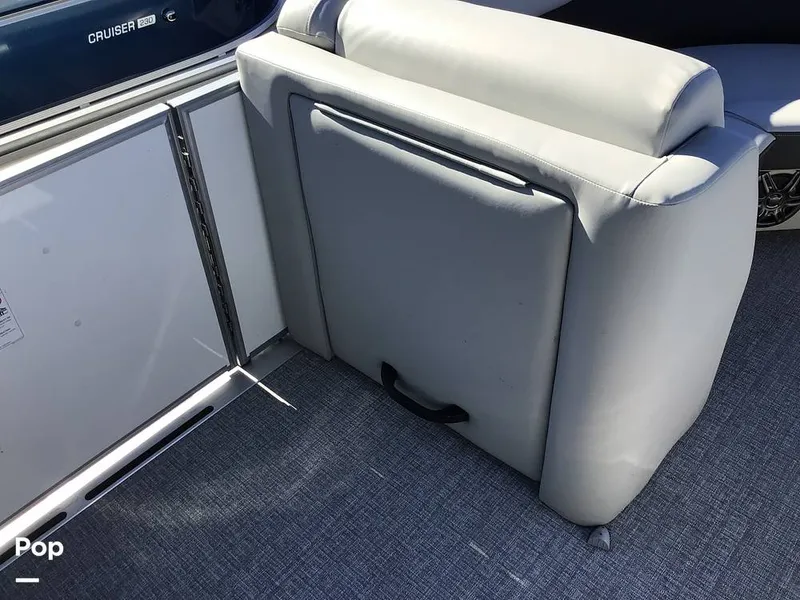 Slide: The Image of Harris HCX21 2025 - 15981578