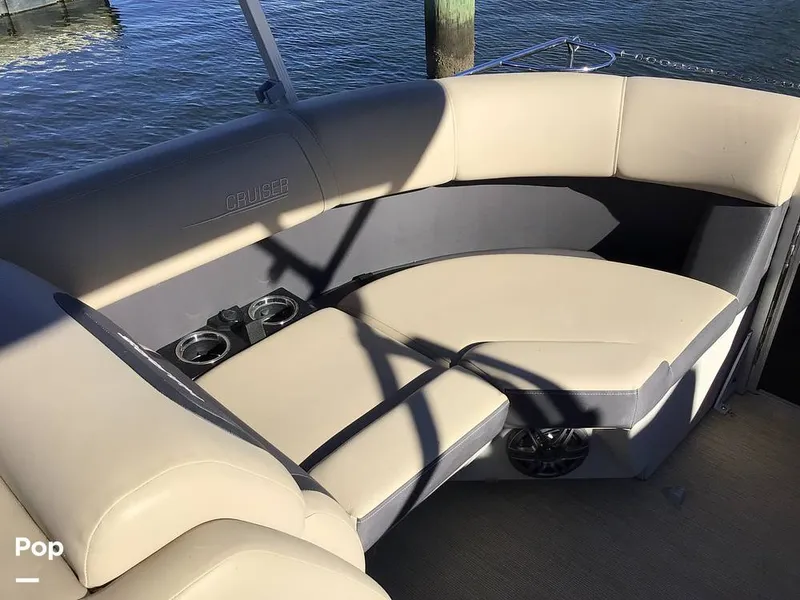 Slide: The Image of Harris HCX23 2025 - 15981487