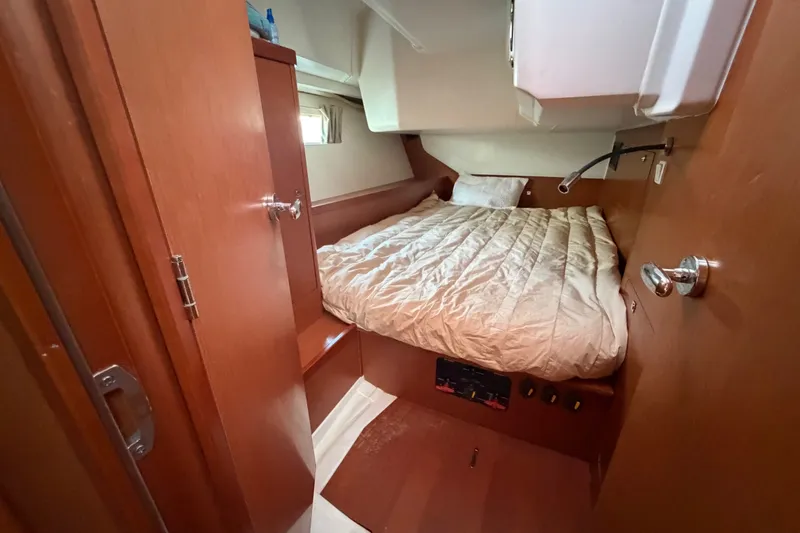 Slide: The Image of Beneteau Oceanis 45 2016 - 59