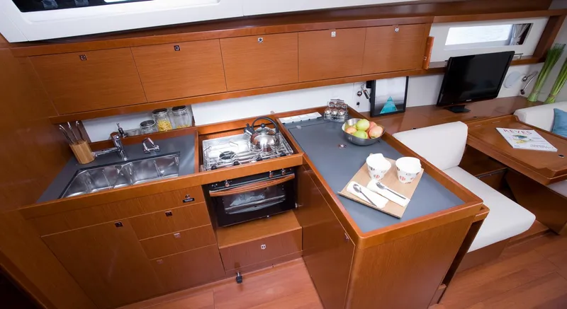 Slide: The Image of Beneteau Oceanis 45 2016 - 89