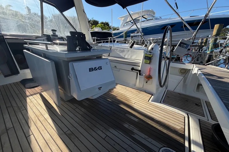 Slide: The Image of Beneteau Oceanis 45 2016 - 30