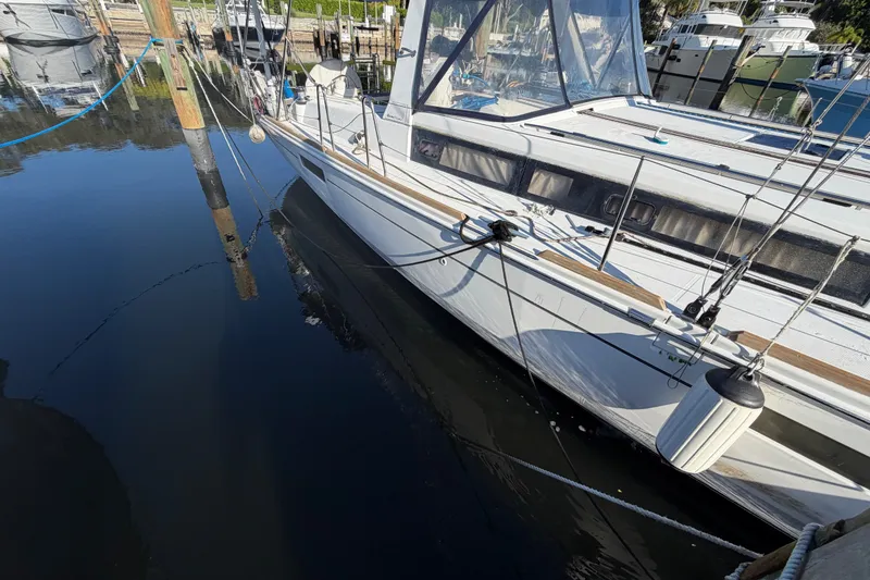Slide: The Image of Beneteau Oceanis 45 2016 - 8