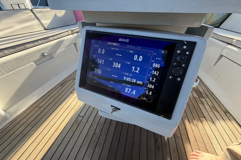 Slide: The Image of Beneteau Oceanis 45 2016 - 33