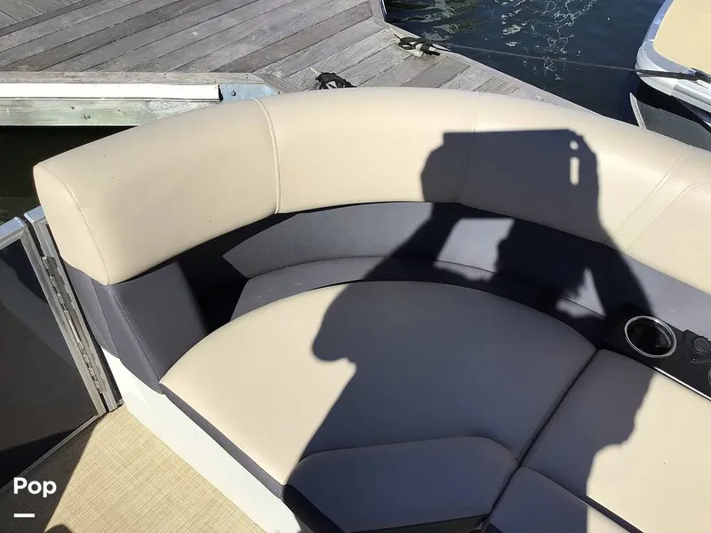 Slide: The Image of Harris HCX23 2025 - 15981835