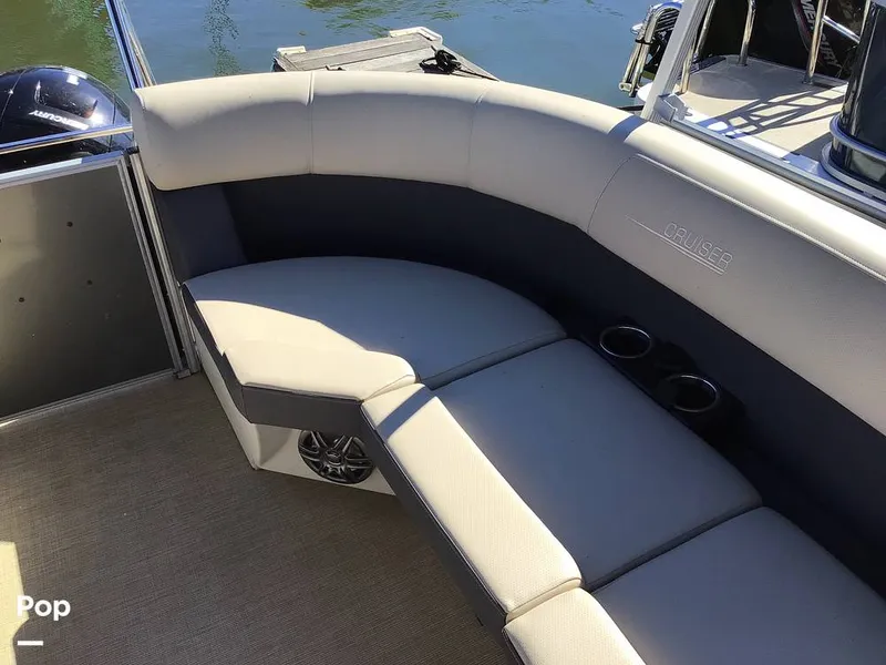 Slide: The Image of Harris HCX23 2025 - 15981734