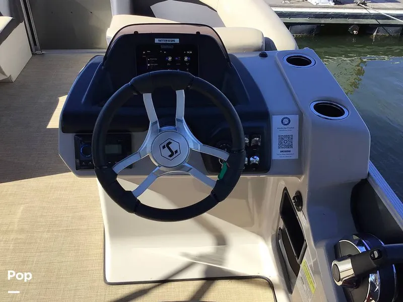 Slide: The Image of Harris HCX23 2025 - 15981749