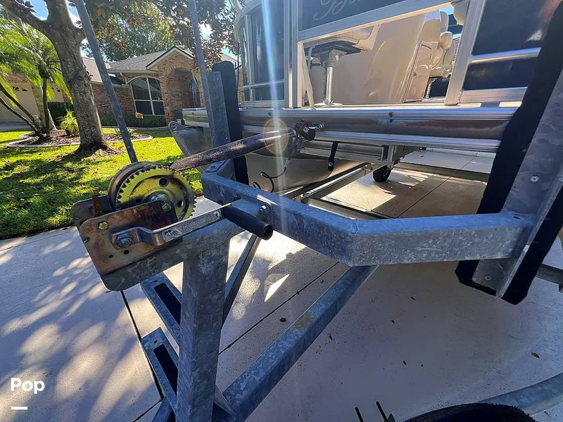 Slide: The Image of Berkshire B20F 2016 - 16005410