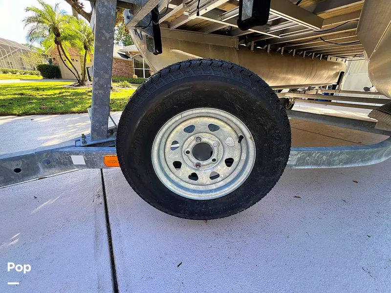 Slide: The Image of Berkshire B20F 2016 - 16005411