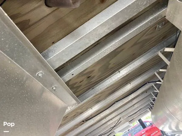 Slide: The Image of Berkshire B20F 2016 - 16316335