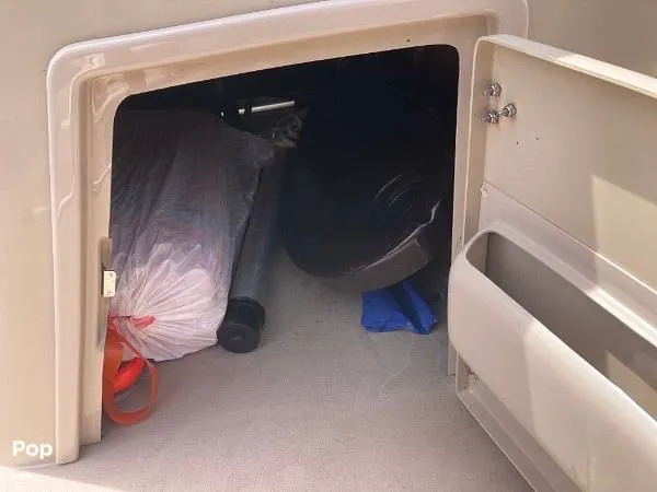 Slide: The Image of Berkshire B20F 2016 - 16316336