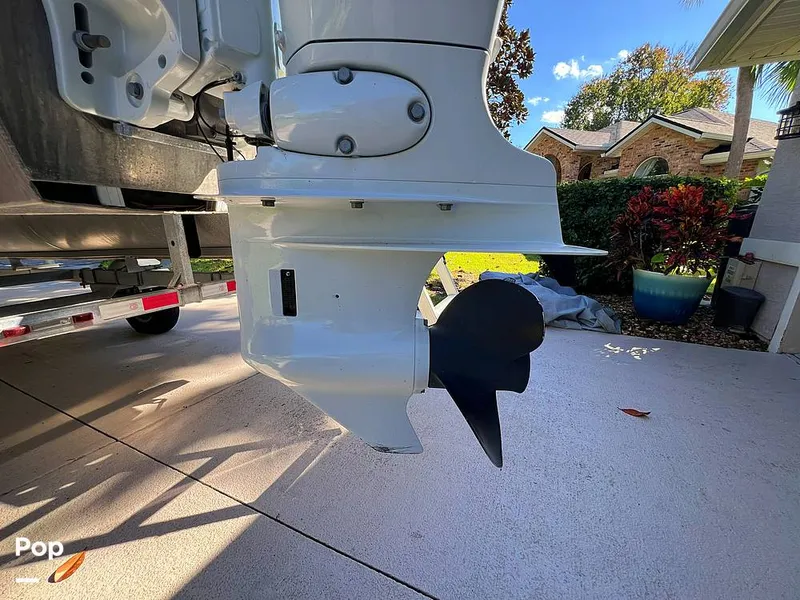 Slide: The Image of Berkshire B20F 2016 - 16005311