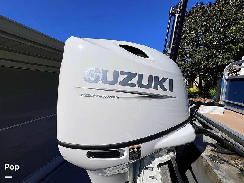 Slide: The Image of Berkshire B20F 2016 - 16005316