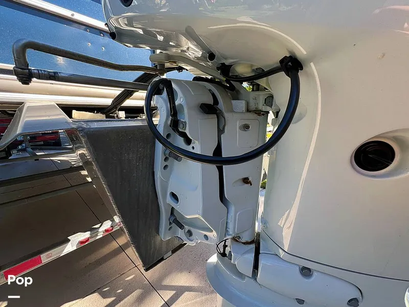 Slide: The Image of Berkshire B20F 2016 - 16005319