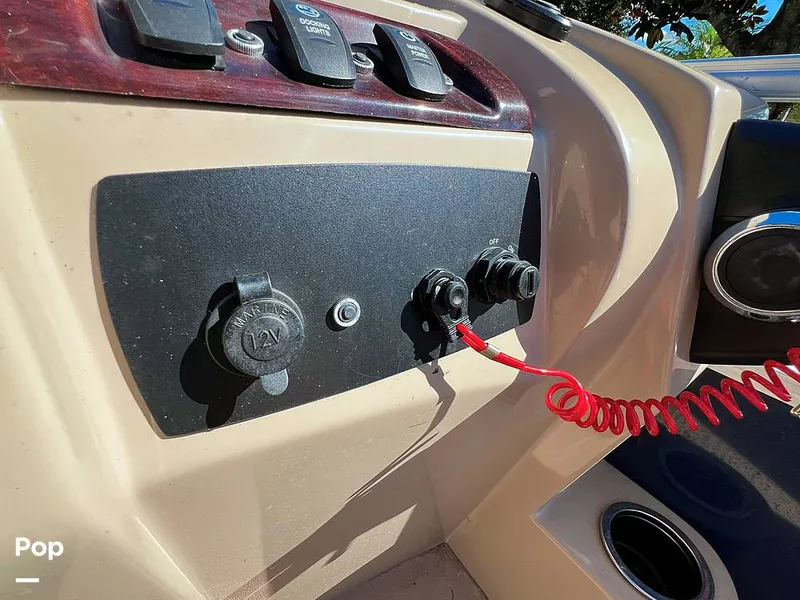 Slide: The Image of Berkshire B20F 2016 - 16005362