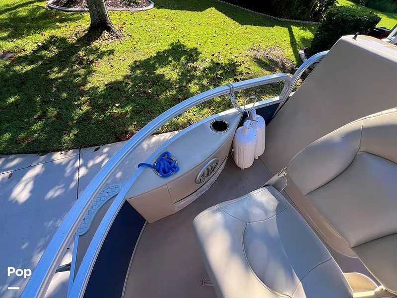 Slide: The Image of Berkshire B20F 2016 - 16005377