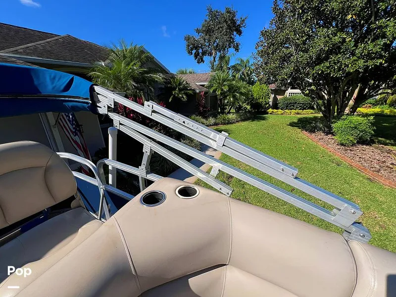 Slide: The Image of Berkshire B20F 2016 - 16005383