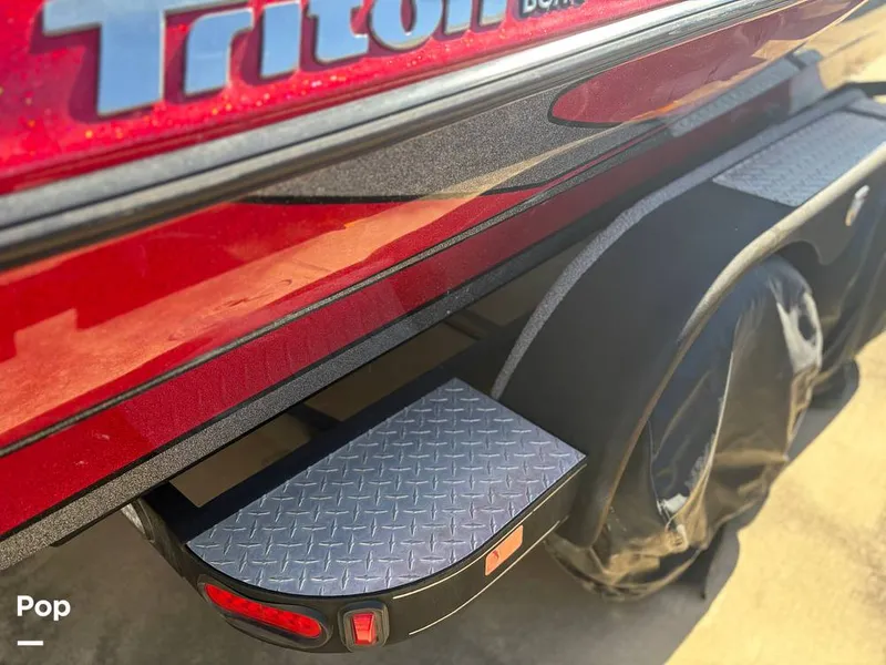 Slide: The Image of Triton 20TRX Patriot 2016 - 16040525