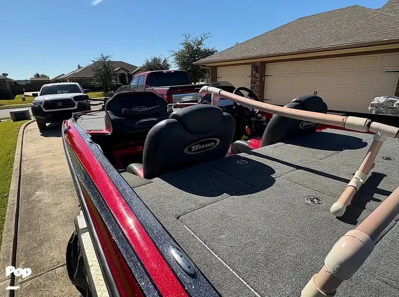 Slide: The Image of Passenger Seating - 16063463