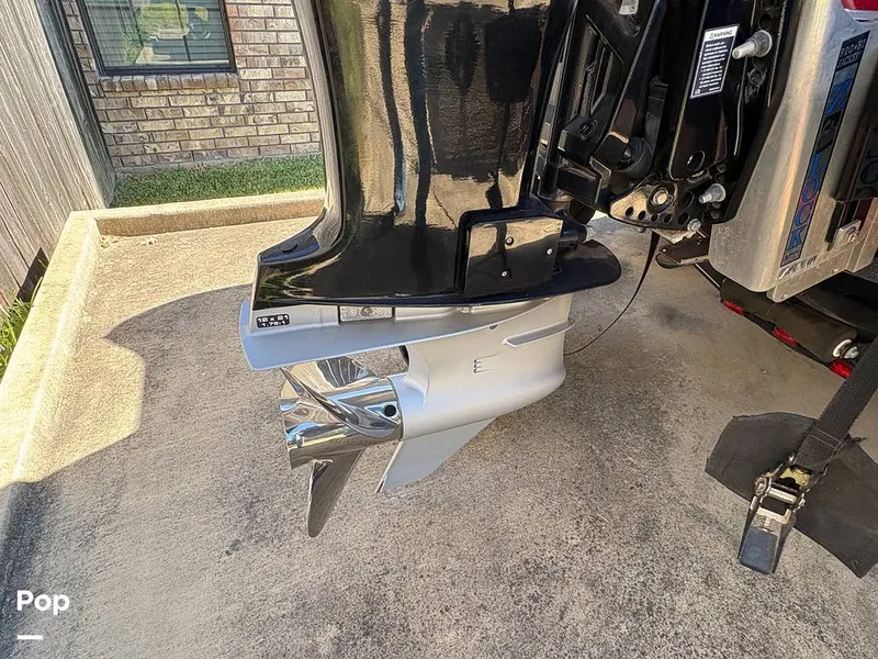 Slide: The Image of Triton 20TRX Patriot 2016 - 16040552