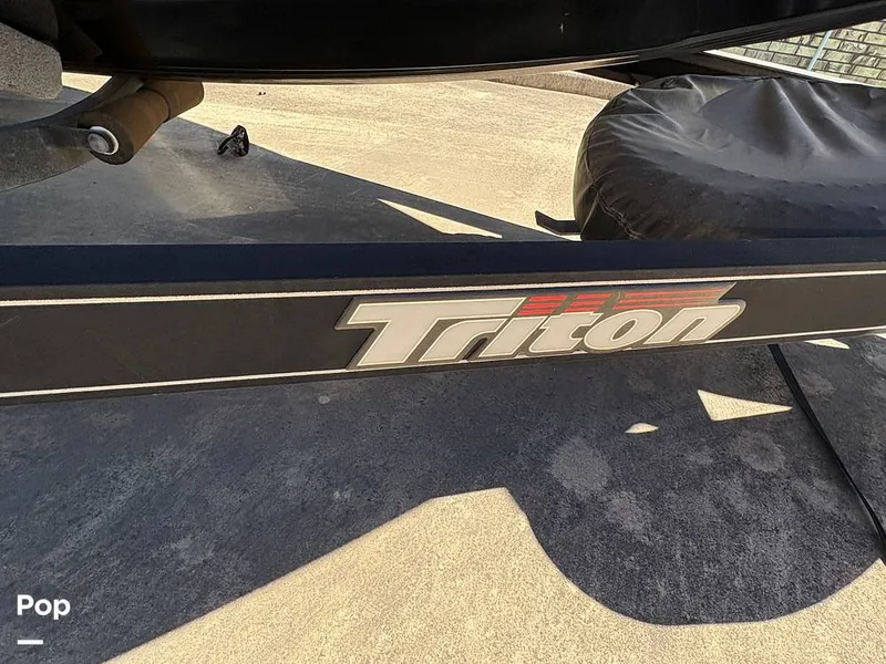 Slide: The Image of Triton 20TRX Patriot 2016 - 16040576