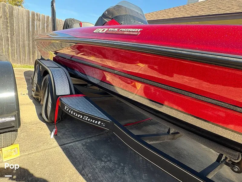 Slide: The Image of Triton 20TRX Patriot 2016 - 16040578