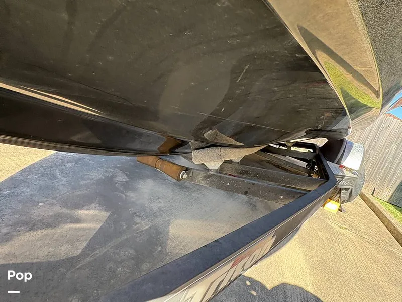 Slide: The Image of Triton 20TRX Patriot 2016 - 16040583