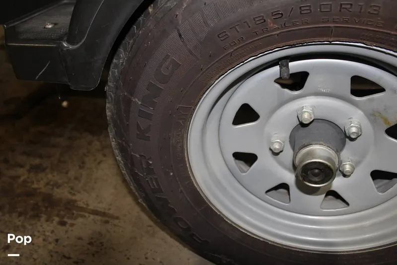 Slide: The Image of Hurricane SunDeck Sport 202 2015 - 16085732