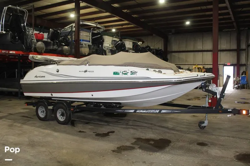 Slide: The Image of Hurricane SunDeck Sport 202 2015 - 16085707