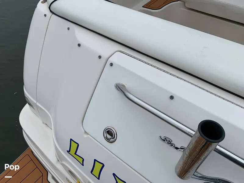 Slide: The Image of Sea Ray 240 Sundancer 2001 - 15999352