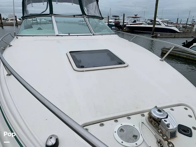 Slide: The Image of Hatch Sealed - 15999363