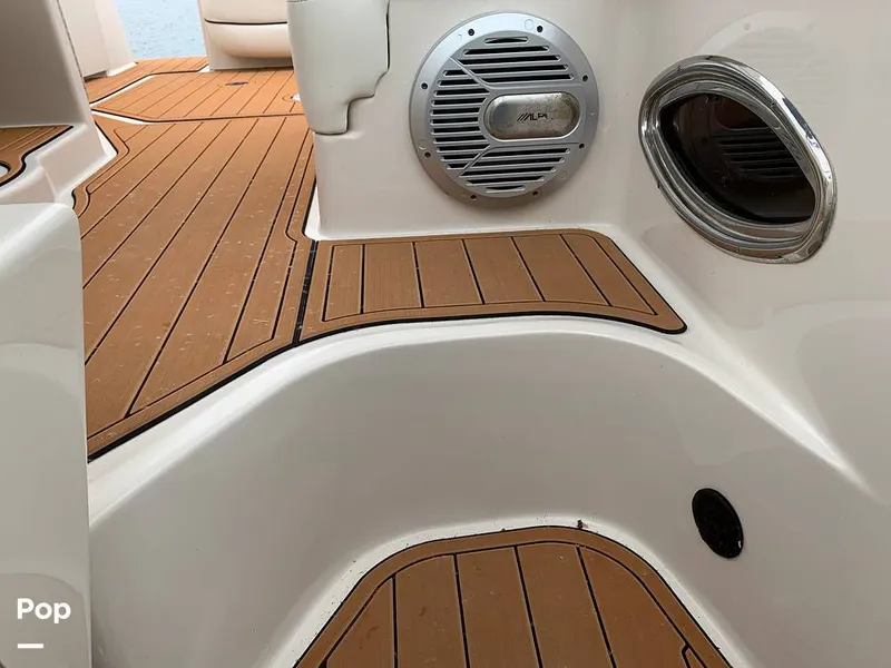 Slide: The Image of Sea Ray 240 Sundancer 2001 - 15999309