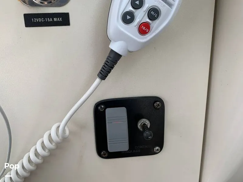 Slide: The Image of Sea Ray 240 Sundancer 2001 - 15999318