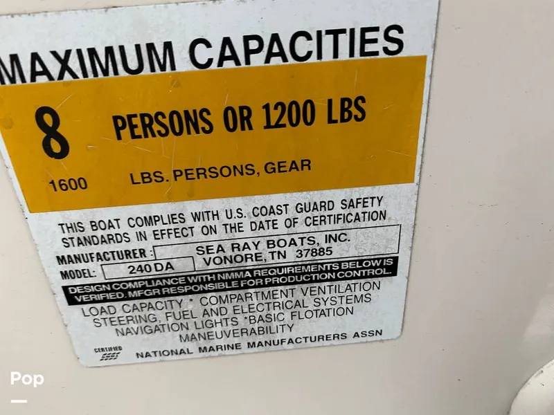 Slide: The Image of Sea Ray 240 Sundancer 2001 - 15999320