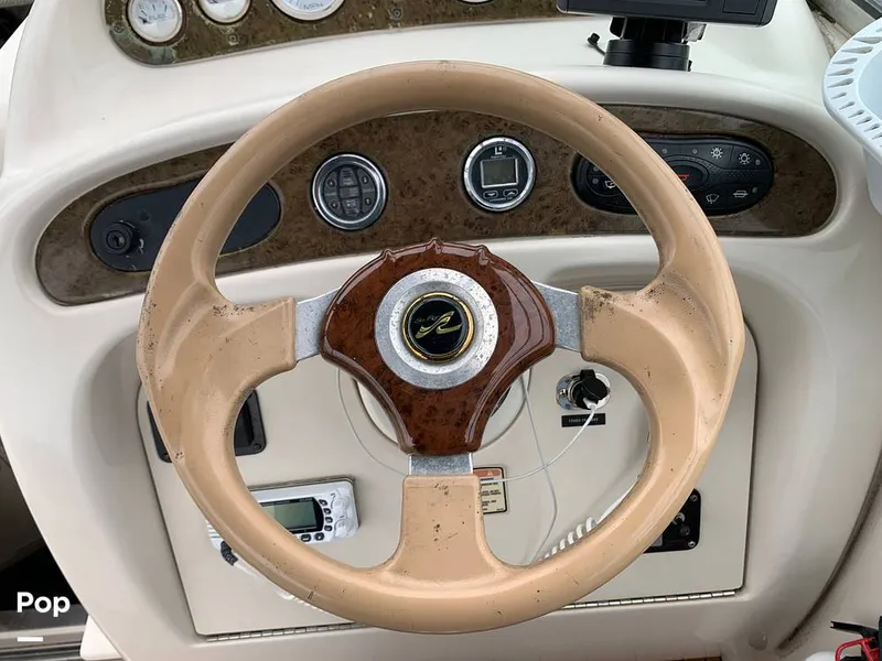 Slide: The Image of Sea Ray 240 Sundancer 2001 - 15999325