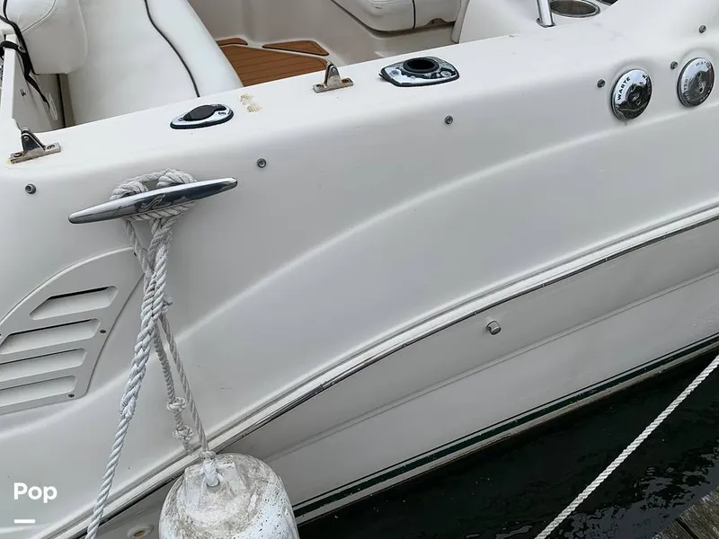 Slide: The Image of Sea Ray 240 Sundancer 2001 - 15999357
