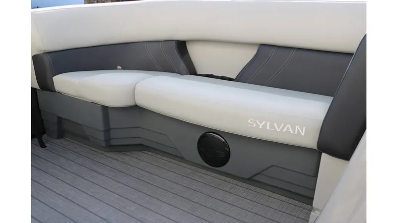 Slide: The Image of Sylvan Mirage 820 Party Fish Premium 2025 - 25