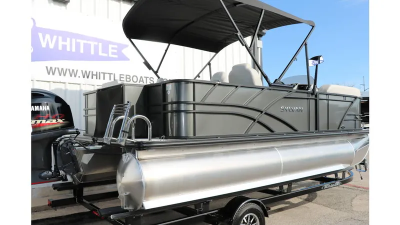 Slide: The Image of Sylvan Mirage 820 Party Fish Premium 2025 - 28